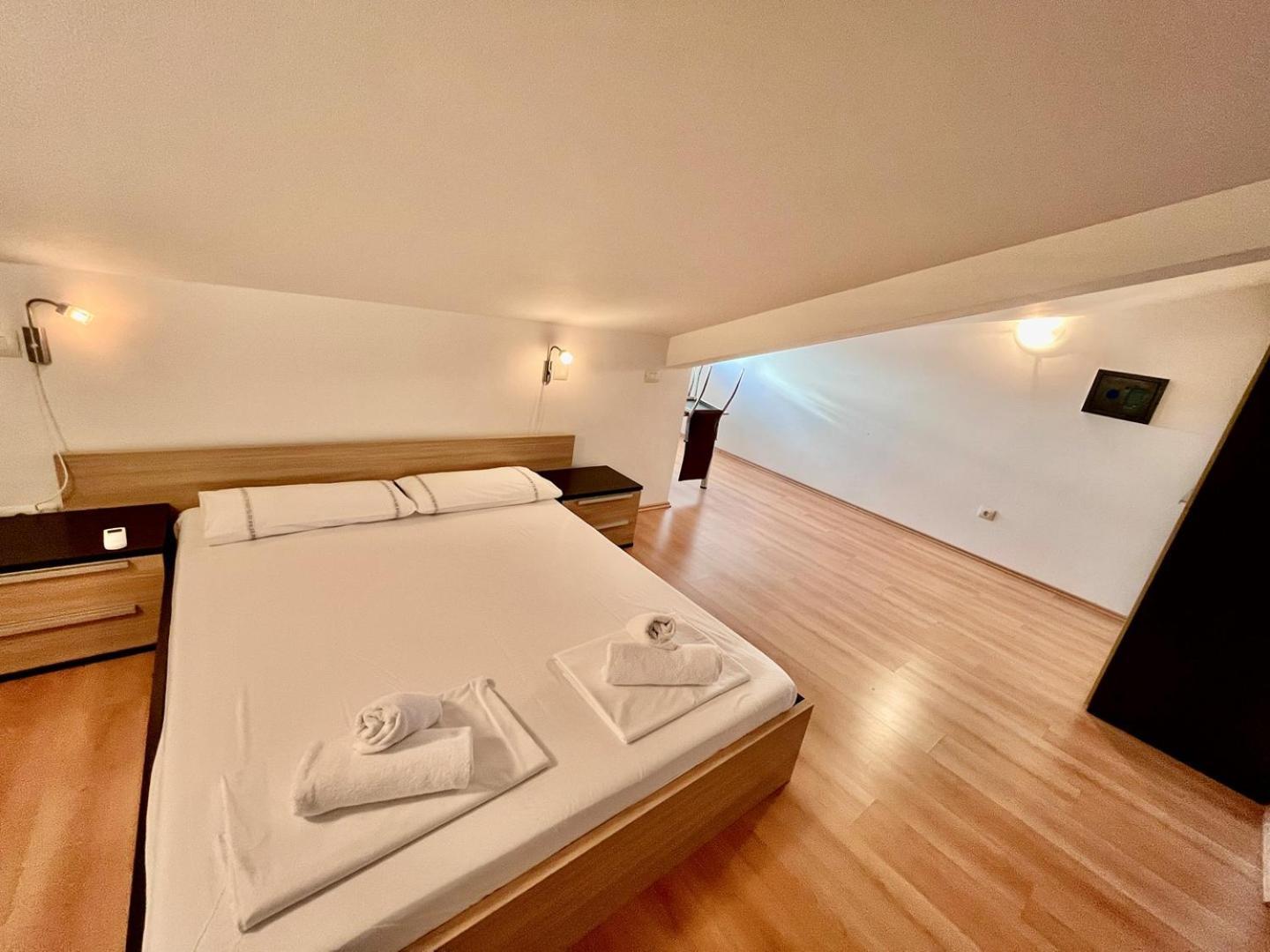Fineda Grande Apartments Пореч Экстерьер фото