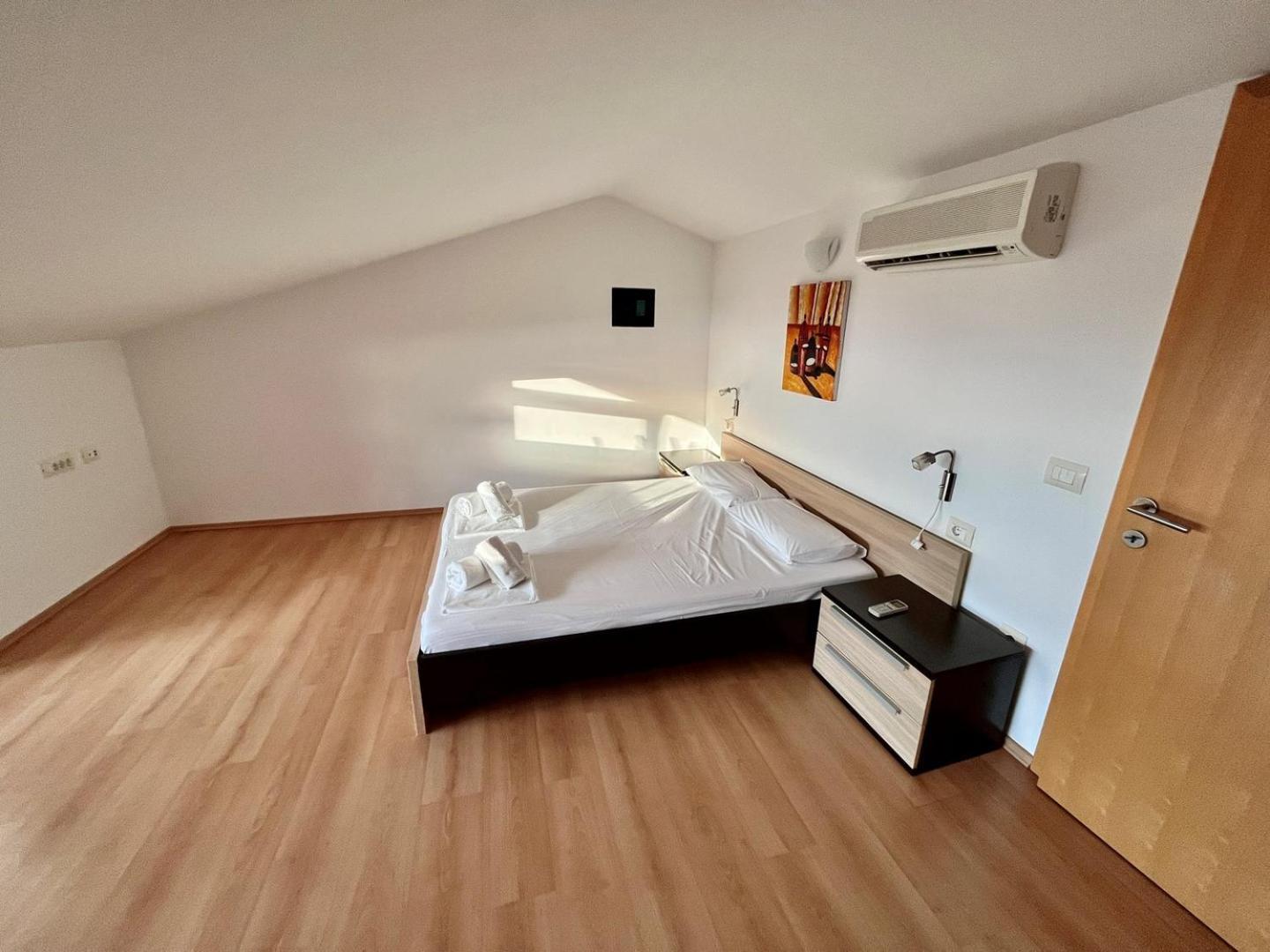 Fineda Grande Apartments Пореч Экстерьер фото